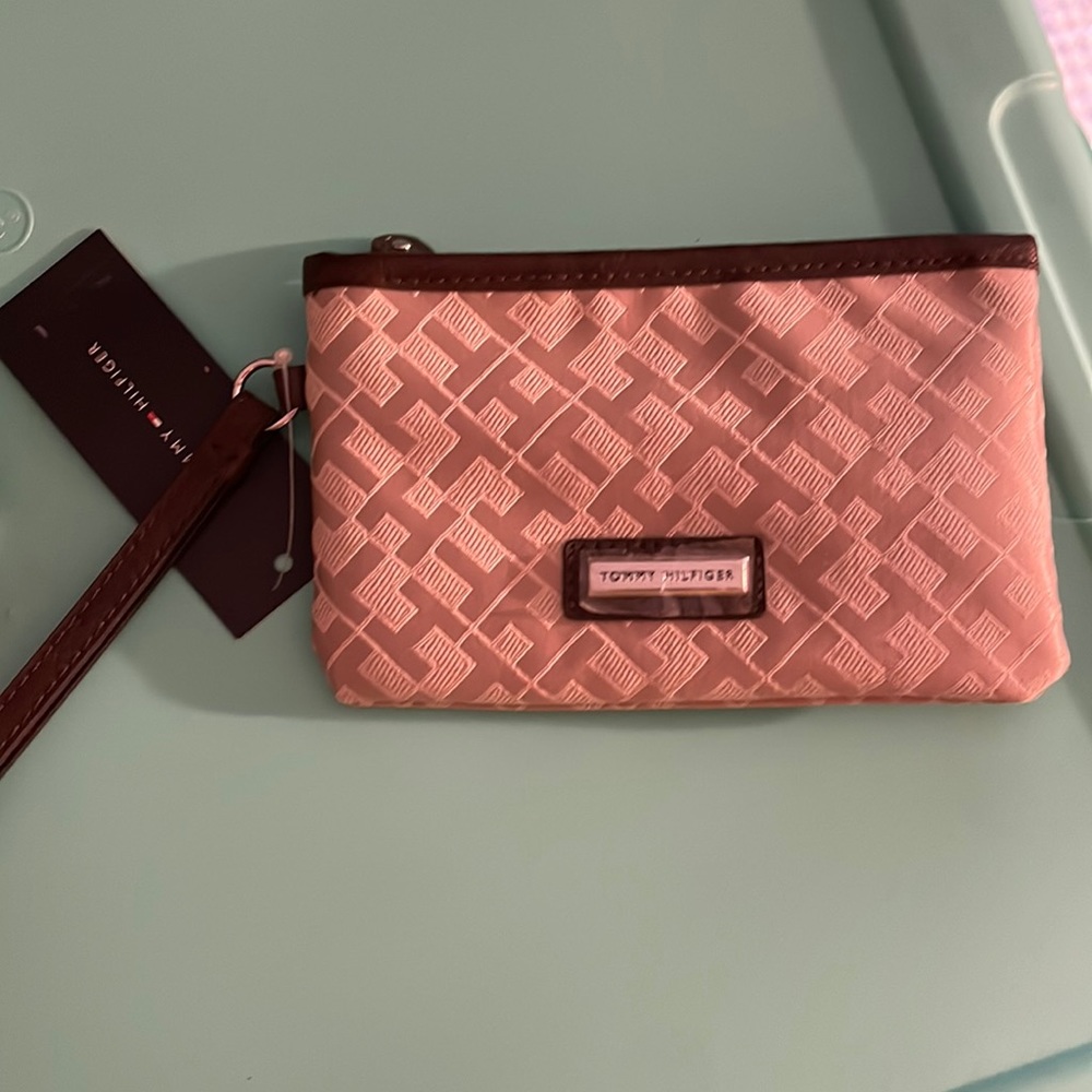 Tommy‎ Hilfiger clutch wallet